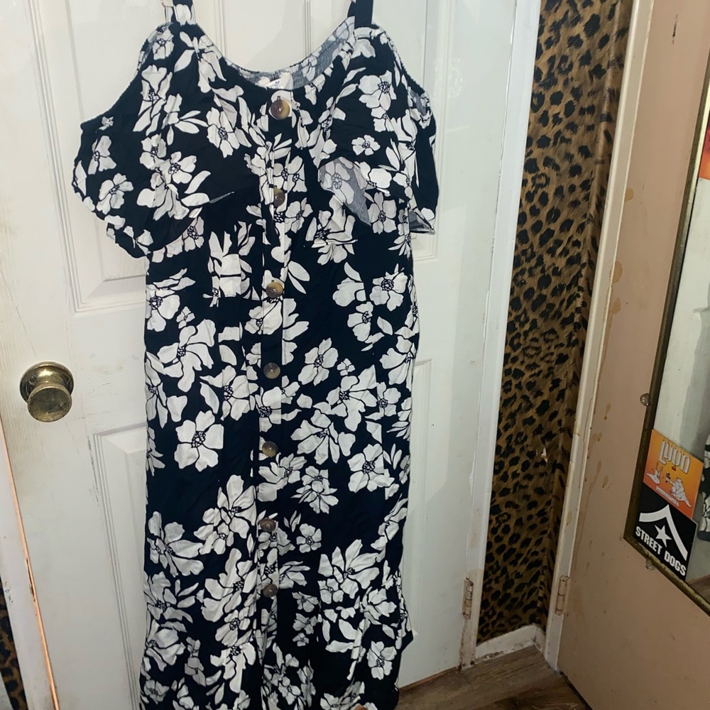 Plus size dress